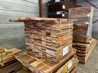 Ca. 315x Ipé Planken Geschaafd Country Grade, 21x120mm, lengte 266/65c